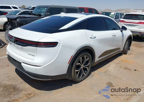 2023 Toyota Crown Limited z USA, uszkodzony, nr VIN JTDAAAAF9P3001201